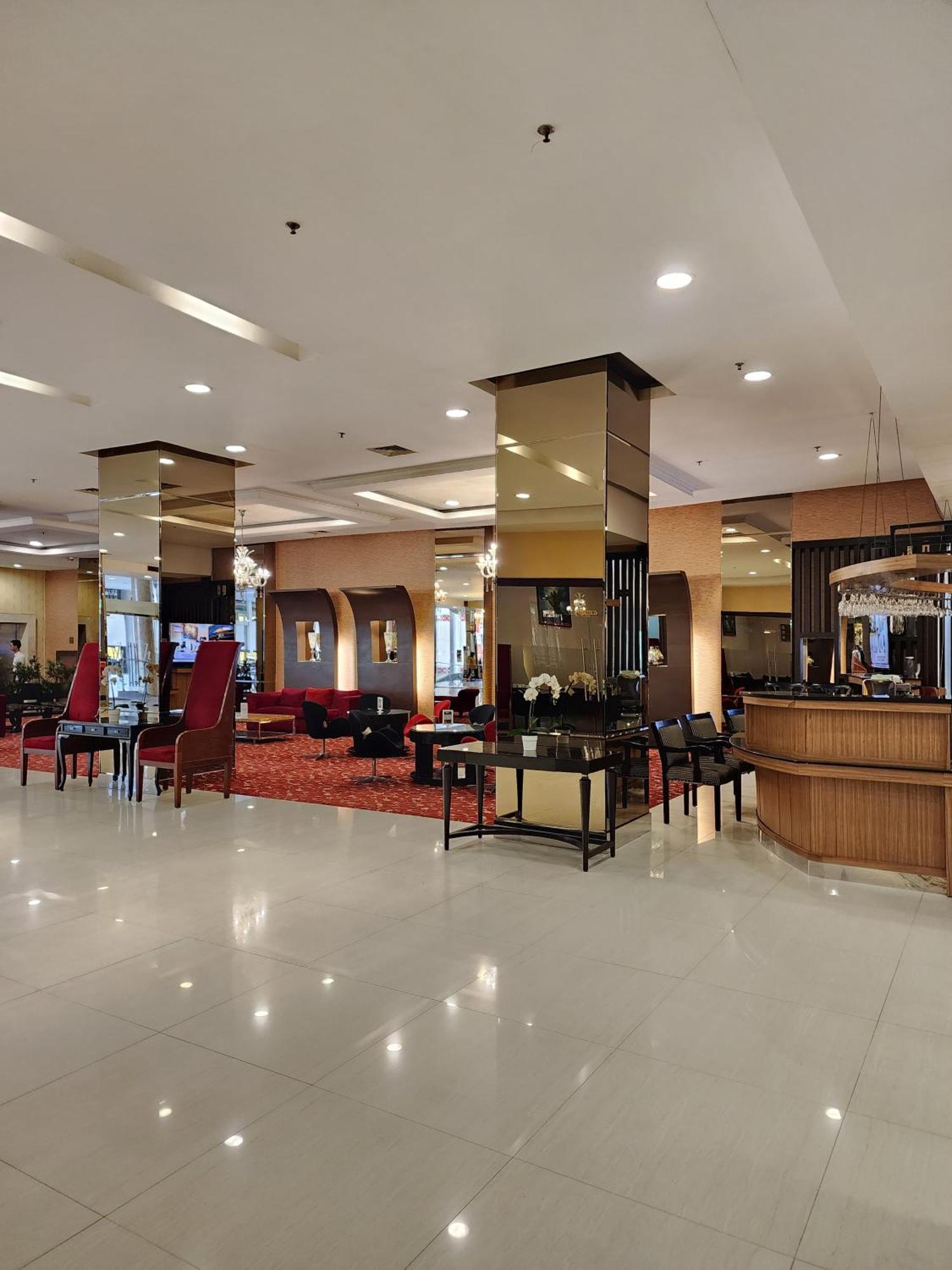 Nemuru Grand Serpong Panunggangah Eksteriør bilde